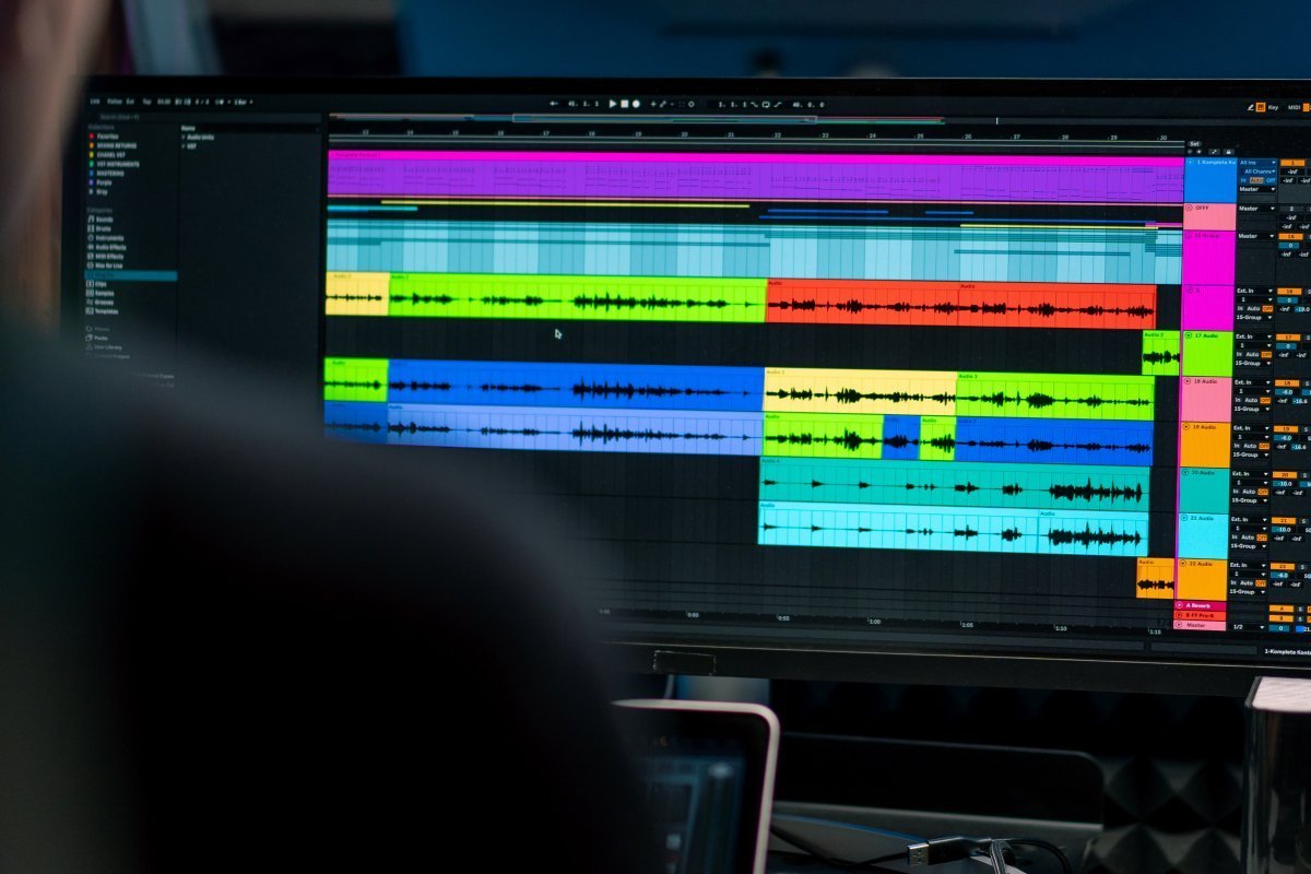 The Secret to “Expensive” Edits: Micro‑SFX and Texture Layers - Neathue